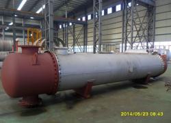 Fixed tube sheet heat exchanger